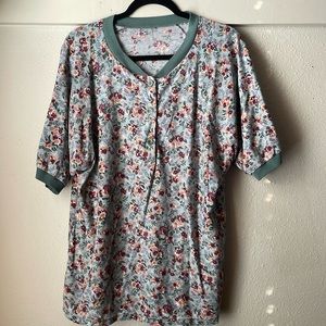 Vintage green floral printed short sleeve button tee blouse
